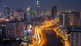 Paisaje urbano aéreo de la ciudad de Ho Chi Minh, timelapse de la puesta del sol de Vietnam almacen de video Paisaje urbano aéreo de la ciudad de Ho Chi Minh, timelapse de la puesta del sol de Vietnam almacen de video