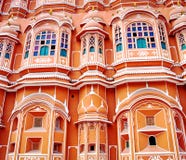 Palacio de Hawa Mahal (palacio de los vientos) en Jaipur, Rajasthán fotos de archivo libres de regalías Palacio de Hawa Mahal (palacio de los vientos) en Jaipur, Rajasthán fotos de archivo libres de regalías