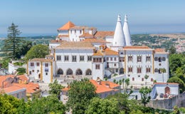 Palais national dans Sintra, secteur de Lisbonne, Portugal photographie stock libre de droits Palais national dans Sintra, secteur de Lisbonne, Portugal photographie stock libre de droits