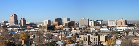 Panorama da baixa de Albuquerque no dia foto de stock Panorama da baixa de Albuquerque no dia foto de stock