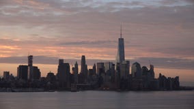 Panorama de New York City com skyline de Manhattan sobre Hudson River fotografia de stock Panorama de New York City com skyline de Manhattan sobre Hudson River fotografia de stock