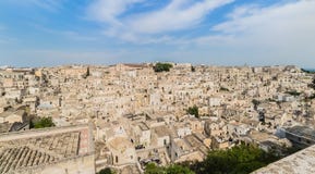 Panorama van typische stenen Sassi di Matera en kerk van M Royalty-vrije Stock Foto Panorama van typische stenen Sassi di Matera en kerk van M Royalty-vrije Stock Foto