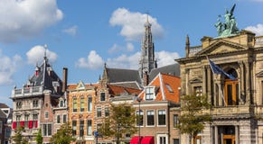 Panorama von historischen Gebäuden in Haarlem Lizenzfreie Stockfotos Panorama von historischen Gebäuden in Haarlem Lizenzfreie Stockfotos