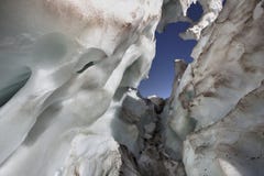 Panoramaansicht des Gletschers und Strecke der französischen Alpen an der Bergstation bei Aiguille du Midi 3 842 Meter Höhe in de lizenzfreie stockfotografie Panoramaansicht des Gletschers und Strecke der französischen Alpen an der Bergstation bei Aiguille du Midi 3 842 Meter Höhe in de lizenzfreie stockfotografie
