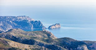 Panoramiczny widok losu angeles Nao przylądek w Javea, Hiszpania Widok od Cumbre Del Zol Góra zdjęcie stock Panoramiczny widok losu angeles Nao przylądek w Javea, Hiszpania Widok od Cumbre Del Zol Góra zdjęcie stock