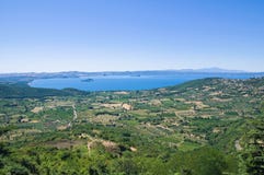 Panoramische Ansicht von Montefiascone. Lazio. Italien. lizenzfreie stockfotografie Panoramische Ansicht von Montefiascone. Lazio. Italien. lizenzfreie stockfotografie
