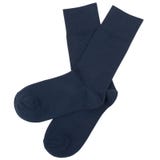 Par av sockor bakgrund isolerad white royaltyfri foto Par av sockor bakgrund isolerad white royaltyfri foto