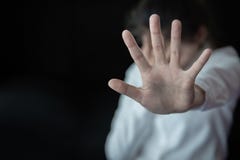 Parada da mão não, perseguição da parada e abuso no relacionamento Abuso sexual e violência da parada contra mulheres imagem de stock Parada da mão não, perseguição da parada e abuso no relacionamento Abuso sexual e violência da parada contra mulheres imagem de stock