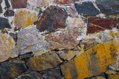 Parede de grandes pedras naturais imagem de stock Parede de grandes pedras naturais imagem de stock