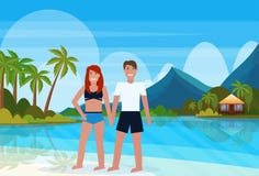 Pares en la isla tropical con el hotel de la casa de planta baja del chalet el vacaciones de verano del paisaje de los mauntains libre illustration Pares en la isla tropical con el hotel de la casa de planta baja del chalet el vacaciones de verano del paisaje de los mauntains libre illustration