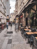 Paris, Frankreich, im Juni 2019: Straßen von Paris stockfotografie Paris, Frankreich, im Juni 2019: Straßen von Paris stockfotografie