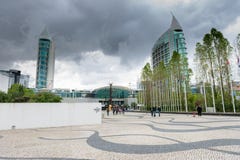 Parque das Nacoes ( Parkera av Nations) i Lissabon royaltyfri bild Parque das Nacoes ( Parkera av Nations) i Lissabon royaltyfri bild