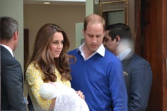 Pasgeboren de babyprinses van Duke Duchess Cambridge stock fotografie Pasgeboren de babyprinses van Duke Duchess Cambridge stock fotografie