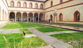 Patio ` s in Sforza-Schloss Stockbilder Patio ` s in Sforza-Schloss Stockbilder