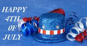 Patriottische hoed en lint op blauwe achtergrond royalty-vrije stock foto's Patriottische hoed en lint op blauwe achtergrond royalty-vrije stock foto's