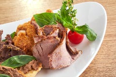 Patè e rotolo del pollo fotografie stock Patè e rotolo del pollo fotografie stock