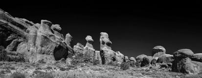 Paysage fantasmagorique de parc national de voûtes en noir et blanc Photographie stock libre de droits Paysage fantasmagorique de parc national de voûtes en noir et blanc Photographie stock libre de droits