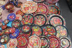 Peinture traditionnelle ukrainienne des plats en bois images stock Peinture traditionnelle ukrainienne des plats en bois images stock