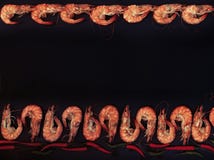 Perfect lagade mat r?kar?kor med ?rter, kryddor och textutrymme arkivfoto Perfect lagade mat r?kar?kor med ?rter, kryddor och textutrymme arkivfoto