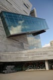 Perot museum av naturen och vetenskap royaltyfri bild Perot museum av naturen och vetenskap royaltyfri bild