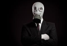 Les masques resserrant effectifs sur la personne