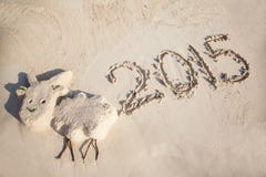 Petite sculpture de la chèvre - symbole de 2015 ans Photos libres de droits