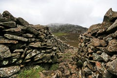 pełnoletni ceiri fortu żelaza llyn peninsule r tre obrazy stock pełnoletni ceiri fortu żelaza llyn peninsule r tre obrazy stock