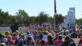 Phoenix, †“11/11/2017 de AZ/de los E.E.U.U.: Presidente de la ceremonia del día de veteranos Phoenix, †“11/11/2017 de AZ/de los E.E.U.U.: Presidente de la ceremonia del día de veteranos