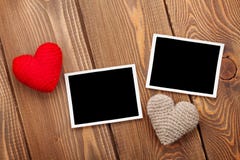 Photo frames and handmaded valentines day toy hearts royalty free stock photography Photo frames and handmaded valentines day toy hearts royalty free stock photography