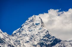 Pi?kny widok Ama Dablam od w?dr?wki Everset w Nepal himalaje obraz royalty free Pi?kny widok Ama Dablam od w?dr?wki Everset w Nepal himalaje obraz royalty free
