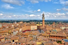 Piazza del campo, tuscan gammalt centrum av Siena, Italien royaltyfria bilder Piazza del campo, tuscan gammalt centrum av Siena, Italien royaltyfria bilder