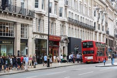 Piccadilly gata, London arkivfoto Piccadilly gata, London arkivfoto