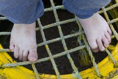 Piedi dei bambini piccoli fotografia stock libera da diritti Piedi dei bambini piccoli fotografia stock libera da diritti