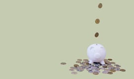 Piggy bank with money and coins royalty free stock photography Piggy bank with money and coins royalty free stock photography