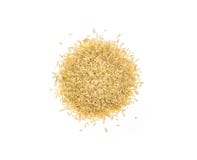 Pila del arroz moreno salvaje, montón de los granos crudos del arroz, aislado en el fondo blanco, visión superior Fotografía de archivo libre de regalías Pila del arroz moreno salvaje, montón de los granos crudos del arroz, aislado en el fondo blanco, visión superior Fotografía de archivo libre de regalías