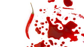 Pimenta vermelha ensanguentado no fundo branco, assassino em série do conceito fotografia de stock royalty free Pimenta vermelha ensanguentado no fundo branco, assassino em série do conceito fotografia de stock royalty free