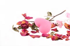 pink heart with dry rose royalty free stock photos pink heart with dry rose royalty free stock photos
