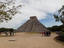 pirámide kukulkan en Chichen Itza, México fotos de archivo pirámide kukulkan en Chichen Itza, México fotos de archivo