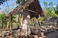 Pirâmide maia, Coba, México imagens de stock Pirâmide maia, Coba, México imagens de stock