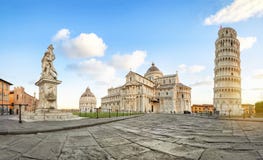 Pisa, Italien Panoramablick von Piazza Del Duomo stockbilder Pisa, Italien Panoramablick von Piazza Del Duomo stockbilder