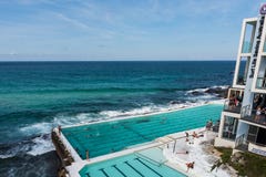Piscina de los icebergs de la playa de Bondi fotos de archivo libres de regalías Piscina de los icebergs de la playa de Bondi fotos de archivo libres de regalías