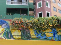 Pittura variopinta su una parete nel distretto del beatnik di Barranco Fotografie Stock Libere da Diritti Pittura variopinta su una parete nel distretto del beatnik di Barranco Fotografie Stock Libere da Diritti