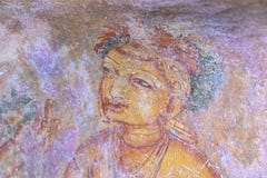 Pitture famose nel palazzo del royalk alla roccia di sigiriya immagini stock Pitture famose nel palazzo del royalk alla roccia di sigiriya immagini stock