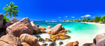 Piękne tropikalne plaże - Seychelles, Praslin wyspa obrazy royalty free Piękne tropikalne plaże - Seychelles, Praslin wyspa obrazy royalty free