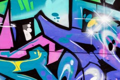 Plan rapproché coloré de style de graffiti de bel art abstrait de rue Détail d'un mur Peut être utile pour des milieux moder photos stock Plan rapproché coloré de style de graffiti de bel art abstrait de rue Détail d'un mur Peut être utile pour des milieux moder photos stock