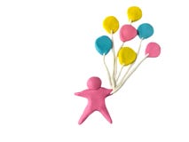 Plasteliny szczęścia gliniany dziecko, trzyma kolorowego balon obrazy royalty free Plasteliny szczęścia gliniany dziecko, trzyma kolorowego balon obrazy royalty free
