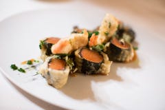 Plat de saumons et de crevettes Photographie stock libre de droits Plat de saumons et de crevettes Photographie stock libre de droits