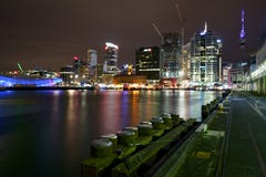 Platser för Auckland stadsnatt royaltyfri fotografi Platser för Auckland stadsnatt royaltyfri fotografi