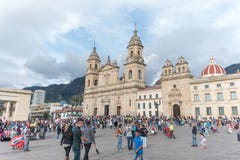 Plaza de Bolivar und Bogota-Kathedrale lizenzfreie stockfotos Plaza de Bolivar und Bogota-Kathedrale lizenzfreie stockfotos