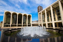 Plaza del Lincoln Center Plaza del Lincoln Center